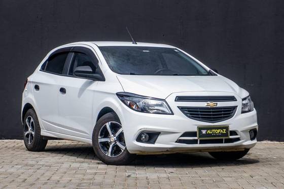 CHEVROLET ONIX 1.0 MPFI JOY 8V FLEX 4P MANUAL CHEVROLET ONIX 1.0 MPFI JOY 8V FLEX 4P MANUAL